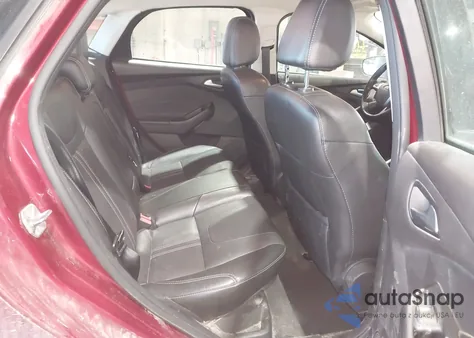 2014 Ford Focus Se z USA, uszkodzony, nr VIN 1FADP3F25EL116488